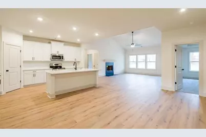 209 Squirrel Run, Good Hope, GA 30641 - Photo 12