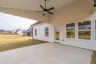 209 Squirrel Run, Good Hope, GA 30641 - Photo 36