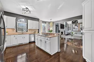 708 Vinings Estates Dr SE, Mableton, GA 30126 - Photo 8