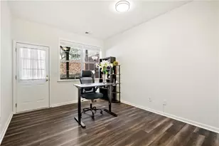 3669 Chattahoochee Summit Dr SE, Atlanta, GA 30339 - Photo 36