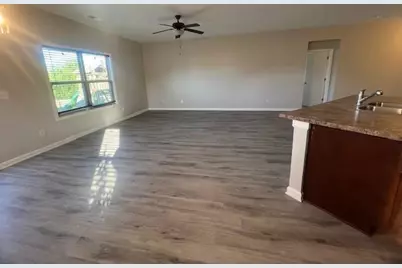 1053 Sutherland Drive, Winder, GA 30680 - Photo 8