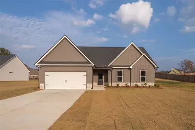 205 Squirrel Run, Good Hope, GA 30641 - Photo 1