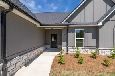 205 Squirrel Run, Good Hope, GA 30641 - Photo 4