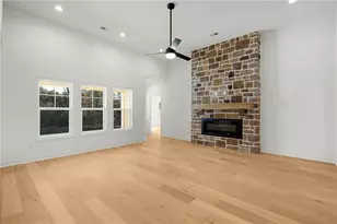 119 Aspen Dr NE, Calhoun, GA 30701 - Photo 12