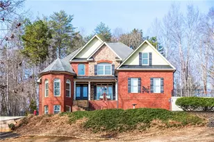 351 Shoals Ln, Clarkesville, GA 30523 - Photo 2