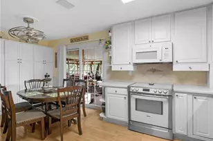 917 Curry Circle, Conyers, GA 30094 - Photo 6