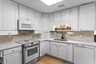 917 Curry Circle, Conyers, GA 30094 - Photo 8