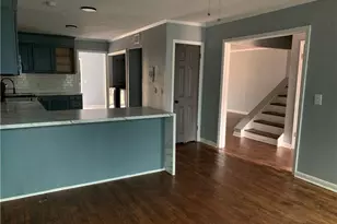 95 Willowick Dr, Lithonia, GA 30038 - Photo 4