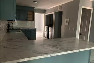 95 Willowick Dr, Lithonia, GA 30038 - Photo 6