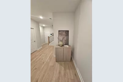 1984 Deco Drive NW, Kennesaw, GA 30144 - Photo 2