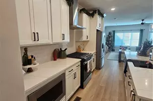 1992 Deco Dr NW, Kennesaw, GA 30144 - Photo 10