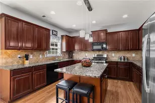 220 Forest Creek Ln, Canton, GA 30115 - Photo 14