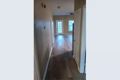 2065 Ml King Jr. Drive NW, Atlanta, GA 30310 - Photo 2