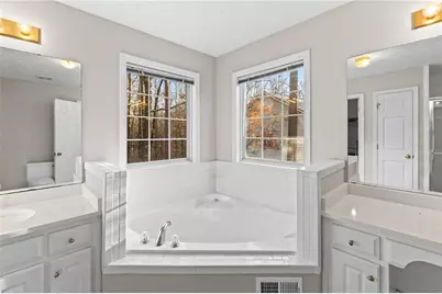 5551 Rose Ridge Court, Flowery Branch, GA 30542 - Photo 22