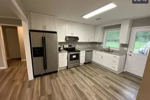 24 Paige St, Cartersville, GA 30121 - Photo 8