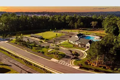 713 Crystal Lake Parkway, Hoschton, GA 30548 - Photo 6