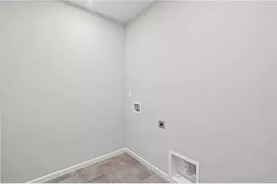 713 Crystal Lake Parkway, Hoschton, GA 30548 - Photo 24