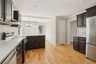 937 Hidden Falls Ln SE, Smyrna, GA 30082 - Photo 16