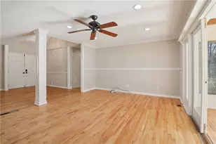 937 Hidden Falls Ln SE, Smyrna, GA 30082 - Photo 8