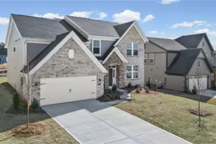 737 Crystal Lk Pkwy, Hoschton, GA 30548 - Photo 42