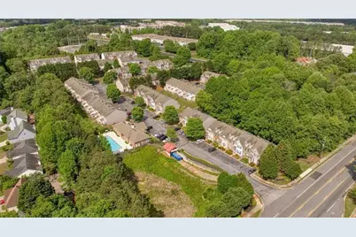 1207 Penhurst Way, Lawrenceville, GA 30043 - Photo 24