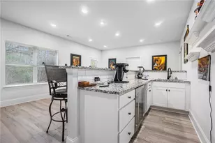 2428 Hanover Woods Rd, Lithonia, GA 30058 - Photo 20