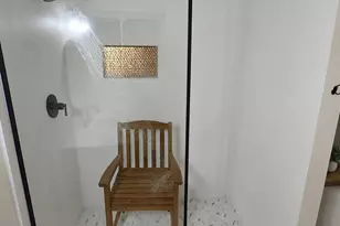 546 Milligan Dr, Stone Mountain, GA 30083 - Photo 14