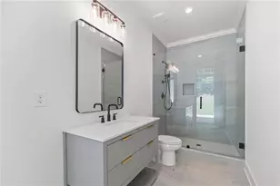 816 Hillwood Dr, Marietta, GA 30068 - Photo 76