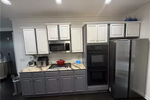 5135 Highland Lake Dr, Atlanta, GA 30349 - Photo 6