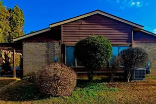 1497 Stoneleigh Cir, Stone Mountain, GA 30088 - Photo 18