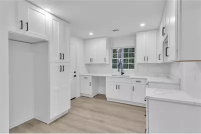 3296 Columbia Woods Drive, Decatur, GA 30032 - Photo 10