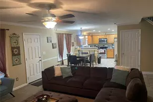 4176 Round Stone Dr, Snellville, GA 30039 - Photo 6