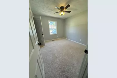 2911 Highpoint Road, Snellville, GA 30078 - Photo 14