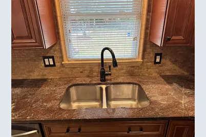 837 Parkstone Drive, Stone Mountain, GA 30083 - Photo 12