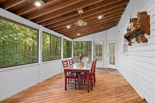 1165 Johnson Cir, Lawrenceville, GA 30046 - Photo 16