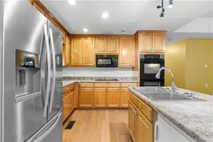 328 Rain Valley Cir, Meansville, GA 30256 - Photo 14