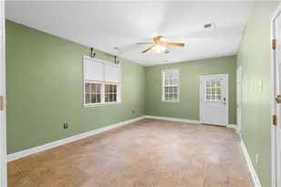 328 Rain Valley Cir, Meansville, GA 30256 - Photo 4