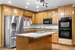 328 Rain Valley Cir, Meansville, GA 30256 - Photo 14