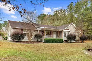 328 Rain Valley Cir, Meansville, GA 30256 - Photo 2