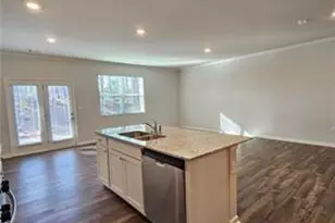 3331 Greyton Dr, Buford, GA 30519 - Photo 6