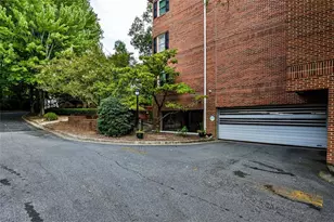 214 Ridley Howard Ct, Decatur, GA 30030 - Photo 22