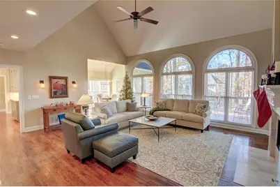 3999 The Dales Lane NW, Peachtree Corners, GA 30092 - Photo 16