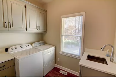 3999 The Dales Lane NW, Peachtree Corners, GA 30092 - Photo 28