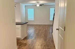 5635 Parkview Ln, Flowery Branch, GA 30542 - Photo 4