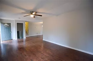 3592 Denby Dr SW, Snellville, GA 30039 - Photo 6