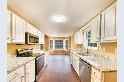 160 Eastfield Court, Fayetteville, GA 30215 - Photo 2