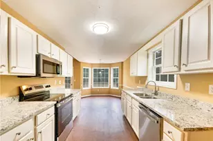 160 Eastfield Ct, Fayetteville, GA 30215 - Photo 2