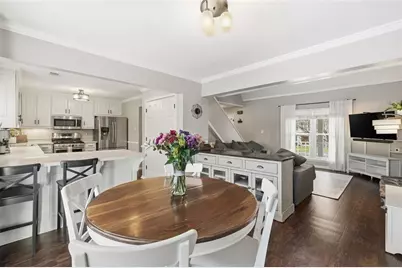 225 Barrington Drive E, Roswell, GA 30076 - Photo 8