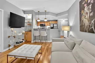 390 17th St NW, Atlanta, GA 30363 - Photo 1