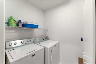 9260 Bayhill Dr, Gainesville, GA 30506 - Photo 8